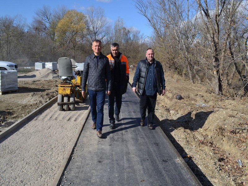 Благоустройство «Георгиевской крепости» продолжается.