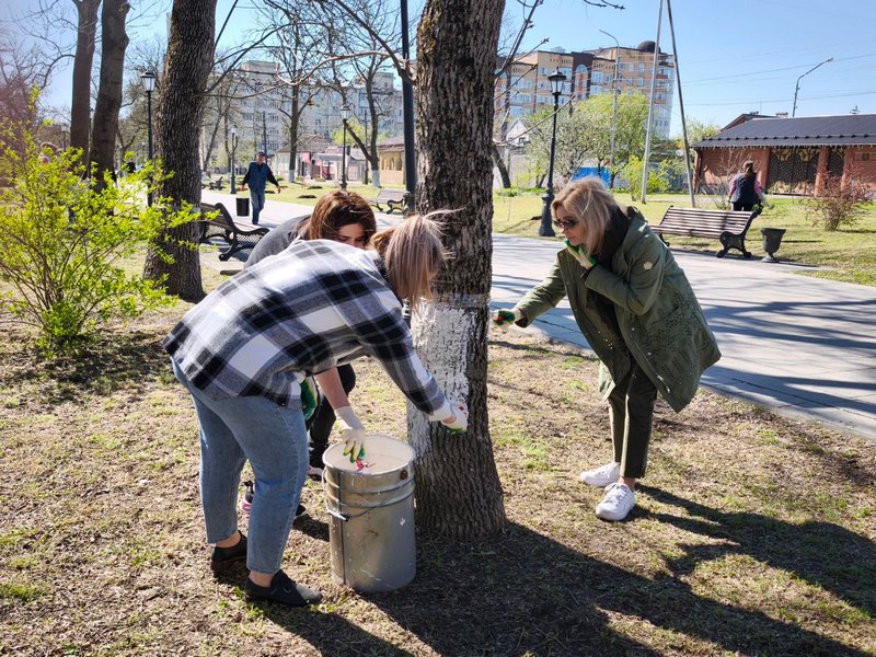 Утро в Георгиевске началось с субботника!.