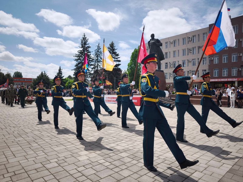 Вечная слава героям!.