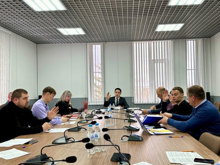 В Думе Георгиевского муниципального округа прошли совместные заседания постоянных комиссий. В Думе Георгиевского муниципального округа прошли совместные заседания постоянных комиссий.