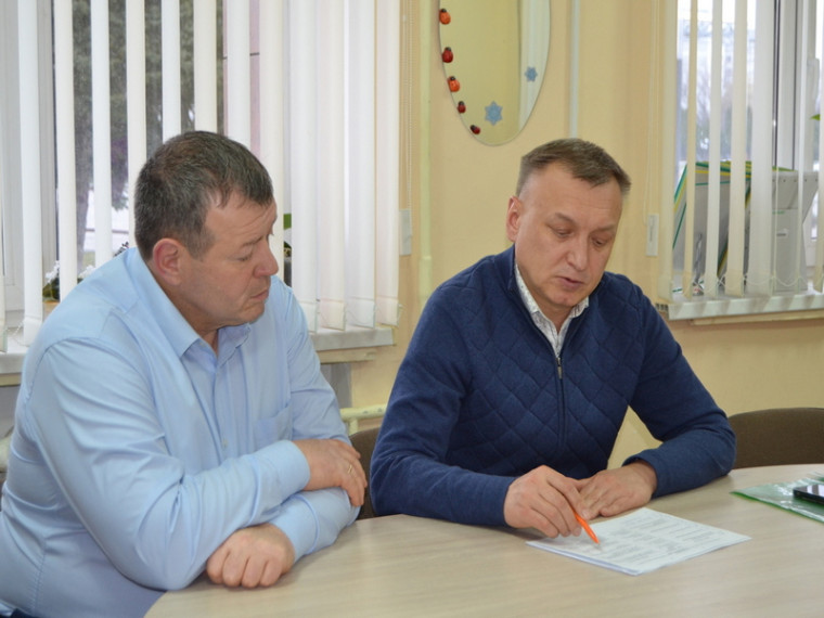 Глава округа провел прием граждан. Глава округа провел прием граждан.