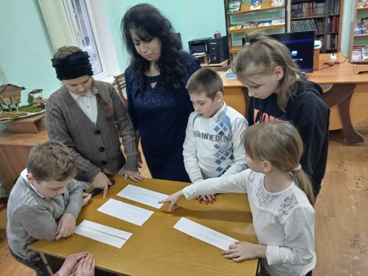 «Детство Никиты» – золотая нить прошлого Алексея Толстого. «Детство Никиты» – золотая нить прошлого Алексея Толстого.