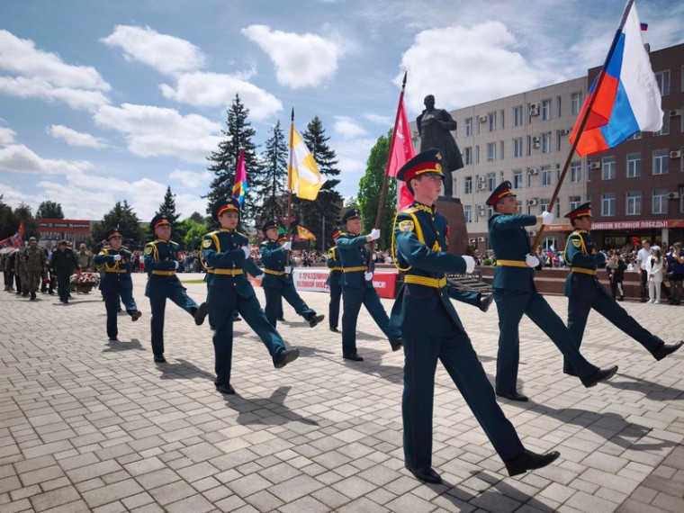 Вечная слава героям!. Вечная слава героям!.