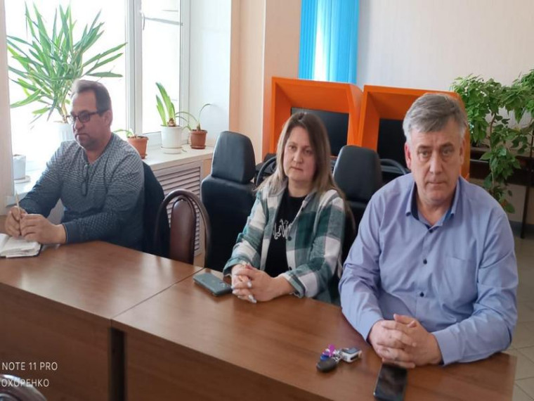 Совещание по профилактике дорожно-транспортных происшествий среди начинающих водителей. Совещание по профилактике дорожно-транспортных происшествий среди начинающих водителей.