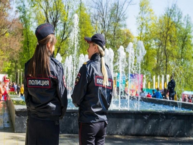 Обеспечение общественной безопасности граждан во время проведения праздничных мероприятий. Обеспечение общественной безопасности граждан во время проведения праздничных мероприятий.